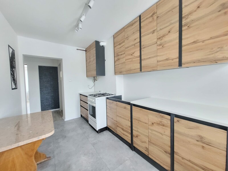 Elbląg AS NIERUCHOMOŚCI POLECAKLIMATYCZNE MIESZKANIE TRZYPOKOJOWEElbląg. ul. Świerkowa* Gotowe