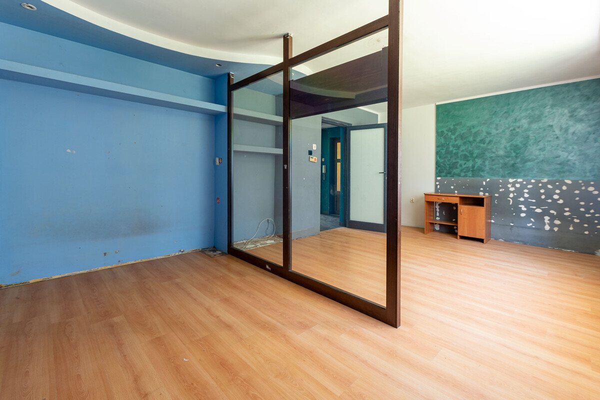 Elbląg WGN Nieruchomości oddział Elbląg prezentuje mieszkanie przy ul. Fałata przy parku Kajki, położone na parterze,