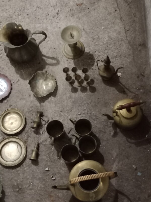 Elbląg Sprzedam różne rzeczy z mosiądzu. Cena do uzgodnienia, proszę o propozycje cenowe w wiadomości. Powinniśmy się