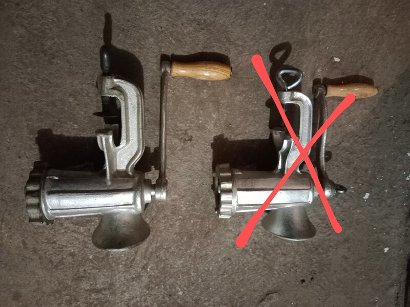 Elbląg Sprzedam maszynkę do mielenia mięsa z czasów PRL, wielkość 8.Sztuka 50 zł. Odbiór osobisty Elbląg lub możliwość