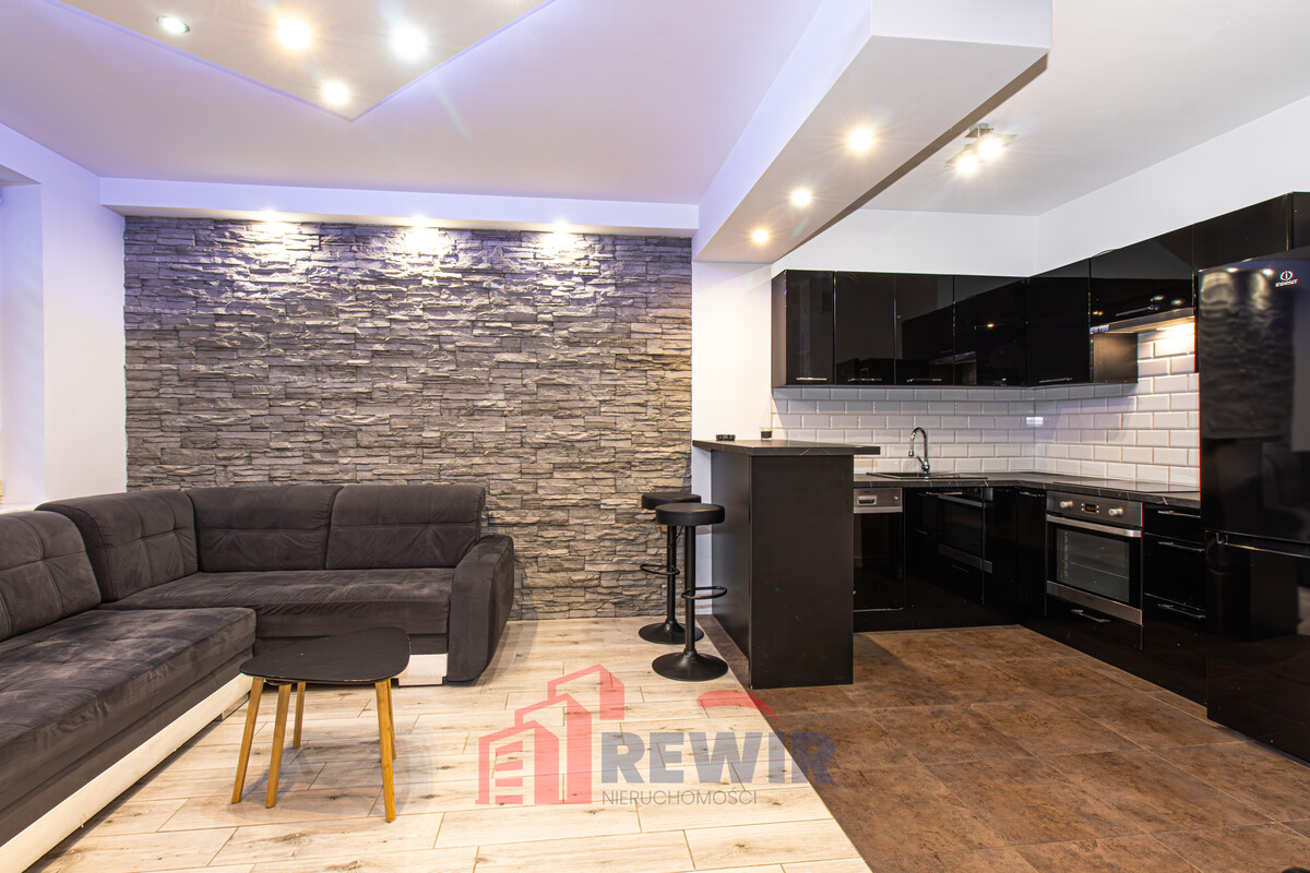 Elbląg RewiR NieruchomościWybierz Swój🎄Wymarzony RewiR Prezentujemy Państwu 2-pokojowe mieszkanie przy