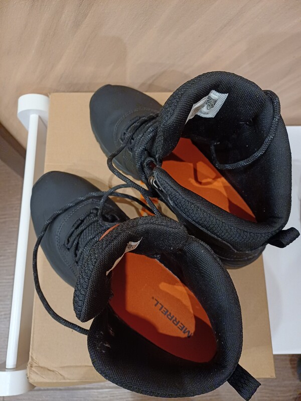 Elbląg Sprzedam oryginalne, wodoszczelne, buty męskie trekkingowe, naturalna skóra nubukowa, znanej marki Merrell