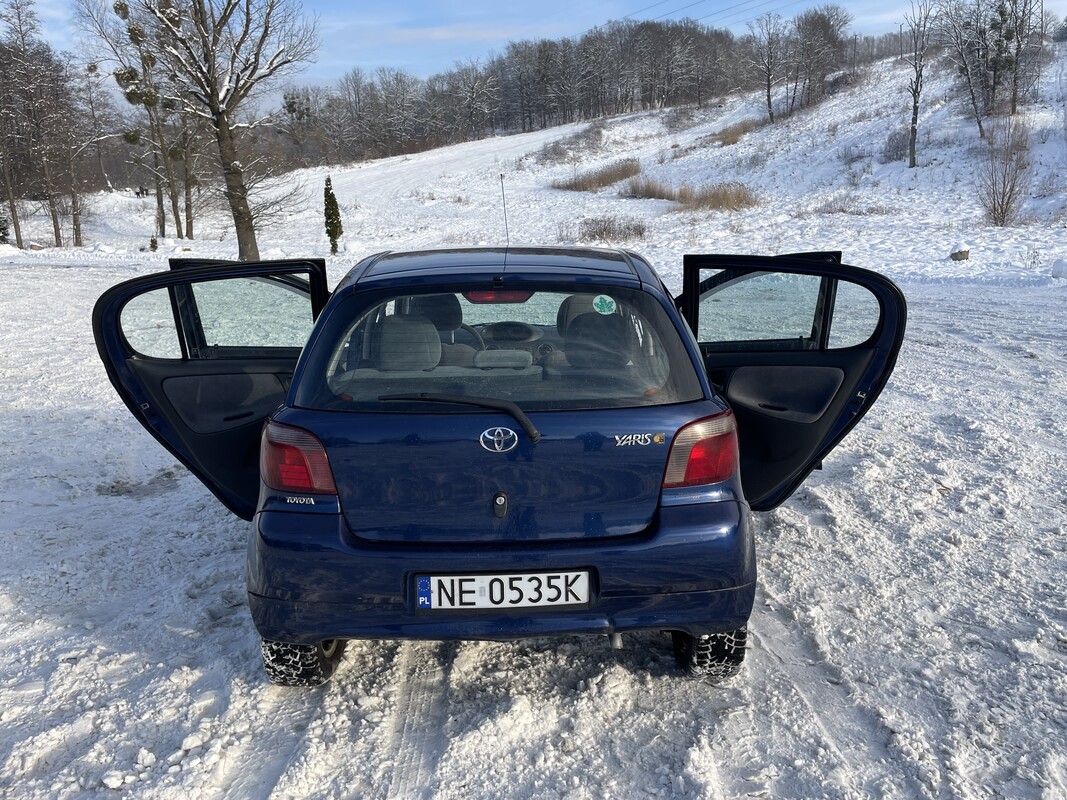 Elbląg Sprzedam toyotę yaris 1.0 benzyna