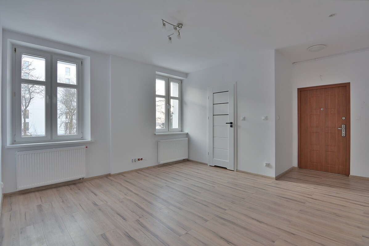 Elbląg WGN Nieruchomości – Oddział Elbląg prezentuje na sprzedaż 3 pokojowe mieszkanie po remoncie przy ulicy