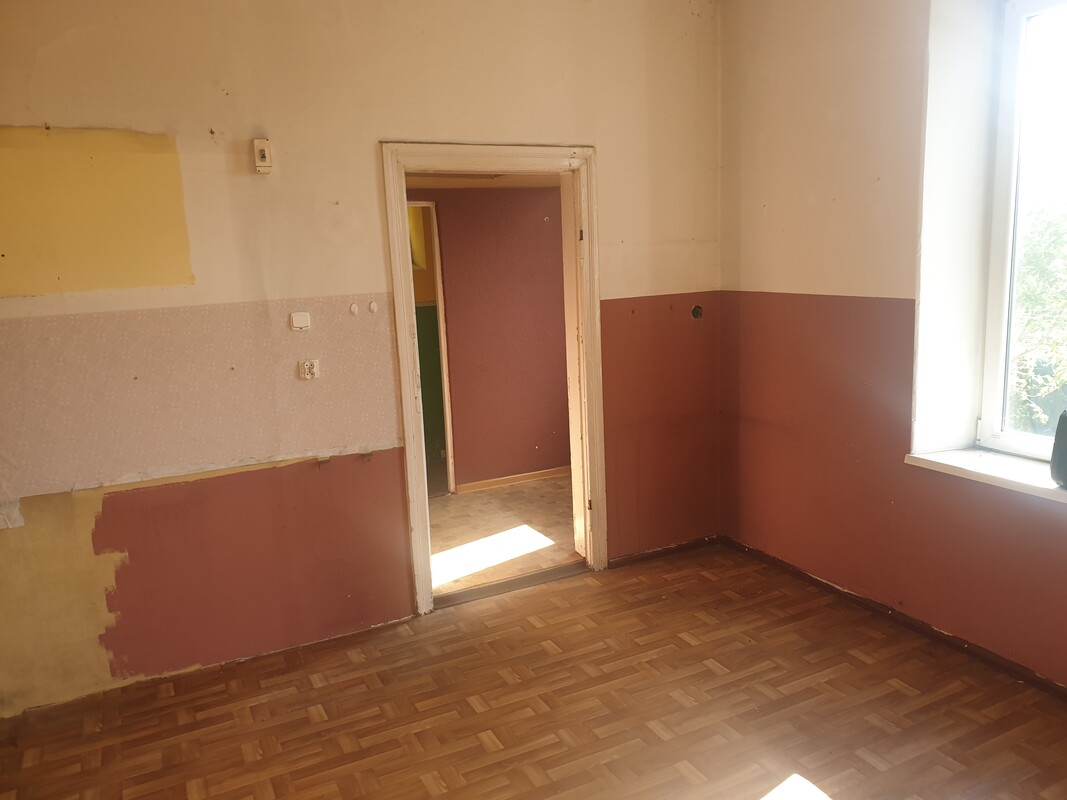 Elbląg MEGA-CONSULT NIERUCHOMOŚCI - WYCENA, KUPNO, SPRZEDAŻ, WYNAJEMOFERUJEMY LOKAL MIESZKALNY DO REMONTU —