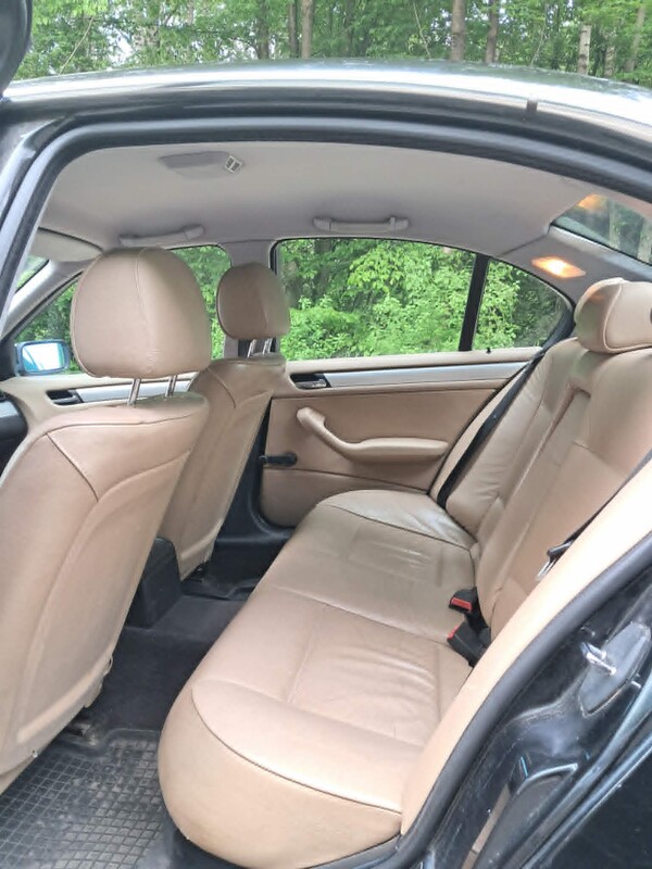 Elbląg Na sprzedaż BMW e46 318d 2004 rok 🚗BMW Seria 3 – Klasyczny sedan z 2004 roku, znany z solidności