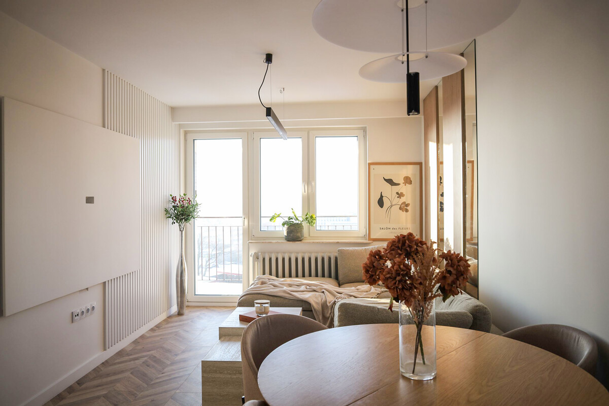 Elbląg Sprzedam mieszkanie z pięknym widokiem na miastoal. Grunwaldzka - samo centrumBalkonFunkcjonalny rozkład