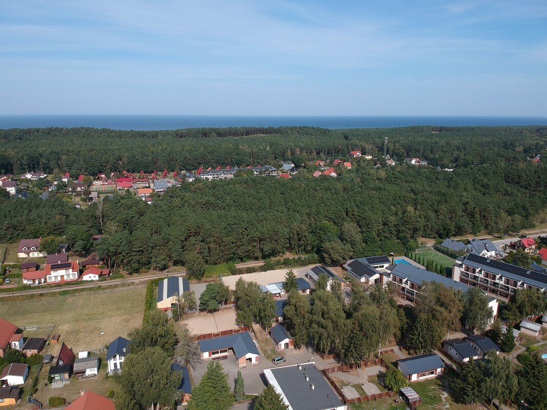 Elbląg BIURO NIERUCHOMOŚCISZULC& SZULCDom - Jantar ul. GdańskaPowierzchnia domu: 200 m2Powierzchnia działki: 800