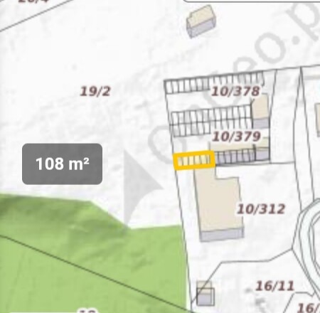 Elbląg Działki w Elblągu.
Na sprzedaż 12 działek po 18m².
Możliwość wykonania 12 garaży lub 2 hal po 108m².