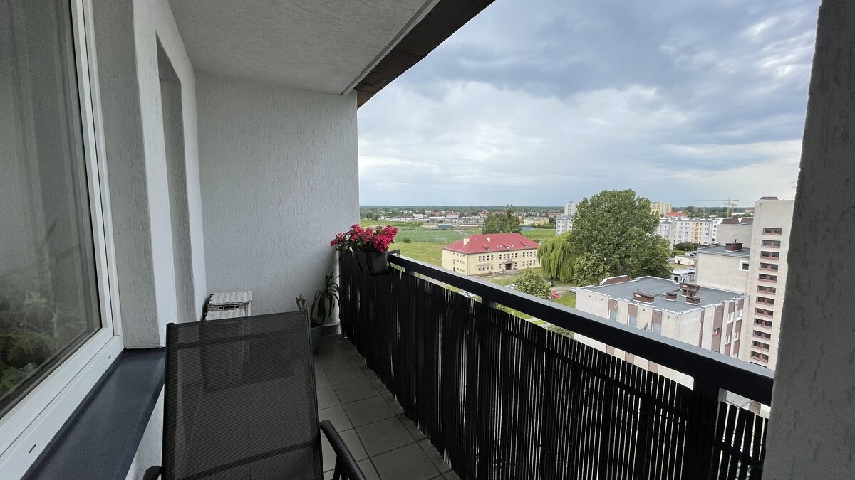 Elbląg TO MY SPRZEDAJEMYNIERUCHOMOŚCI W TYM MIEŚCIEBIURO NIERUCHOMOŚCIAMERICAN HOMEWYNAJMĘ MIESZKANIE - 4 POKOJE -