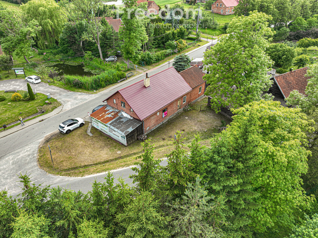 Elbląg FREEDOM NIERUCHOMOŚCISprzedam dom - Łęcze. Na sprzedaż dom wolnostojący położony niedaleko Elbląga,