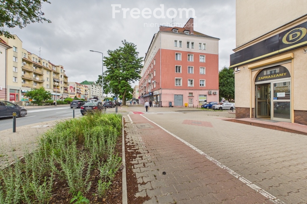 Elbląg FREEDOM NIERUCHOMOŚCISprzedam mieszkanie - Elbląg, Hetmańska. 3-pokojowe mieszkanie w centrum Elbląga -