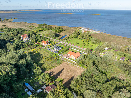 Elbląg FREEDOM NIERUCHOMOŚCISprzedam działkę - Suchacz, Portowa. Oferuję na sprzedaż atrakcyjną działkę budowlaną