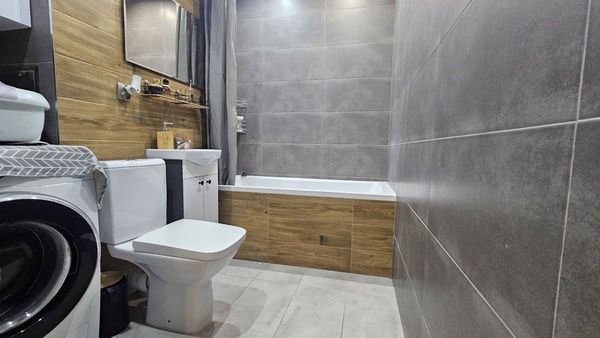 Elbląg KWADRAT NIERUCHOMOŚCI  3 pokojoweBalkon1 piętroCentrum miasta