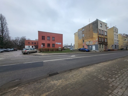 Elbląg AS NIERUCHOMOŚCI POLECAPRZESTRONNE MIESZKANIE DWUPOKOJOWEElbląg, ul. MalborskaDobra cena 5424 zł za