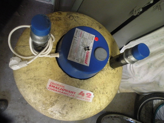 Elbląg Sprzedam  nowy bojler elektryczny, ceramiczny z wężownicą cena  -500zł. Oraz tokarkę do drewna  cena  - 300zł