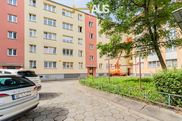 Elbląg DZIEŃ OTWARTY 14.09.2025r (NIEDZIELA)ELBLĄG, UL. PLAC SŁOWIAŃSKIMIESZKANIE DO WŁASNEJ ARANŻACJI   