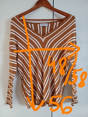 Elbląg Sweterek dzianinowy elastyczny Janina rozmiar S M, cieńszy na wiosnę, ,karmelowo-biały, stan idealny jak nowy