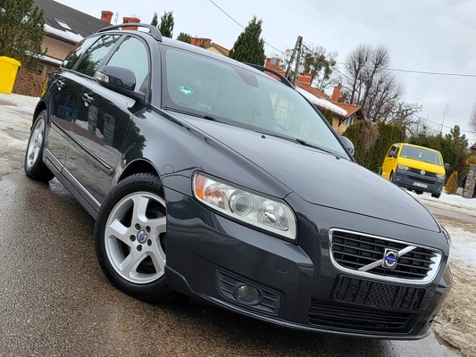 Elbląg Volvo V50 Po Liftingu1.6D Economic-Klimatronic-Półskóry-Alu-NaviSuper Stan2011&nbsp; 