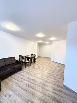 Elbląg 2 pokoje | 46,85 m² | Dom przy Winnej | potencjał inwestycyjny | Centrum | blisko Starówki