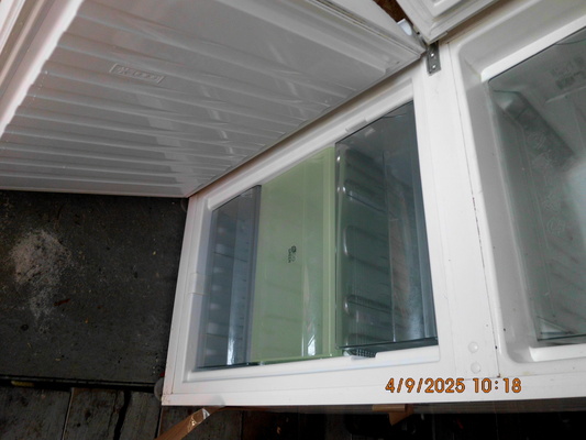 Elbląg Lodówko-zamrażarka Polar używana lodówka, ale w dobrym stanie. Idealna do przechowywania żywności i napojów