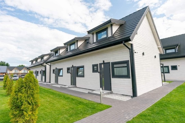 Elbląg ✨ Dom, który robi wrażenie. Komfort, który zostaje na lata. ✨
Wyobraź sobie poranki w drewnianym