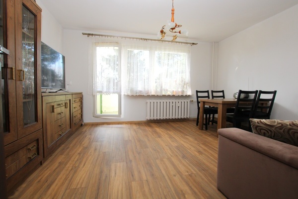 Elbląg NIERUCHOMOŚCI ANNA KRASZEWSKA&nbsp; Mieszkanie dwupokojowe na parterze na osiedlu, ,Nad Jarem&nbsp; ul.