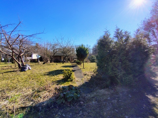 Elbląg Sprzedam działkę na terenie ROD&nbsp; im. Marii Curie Skłodowskiej&nbsp; w Elblągu. Ogródki znajdują się