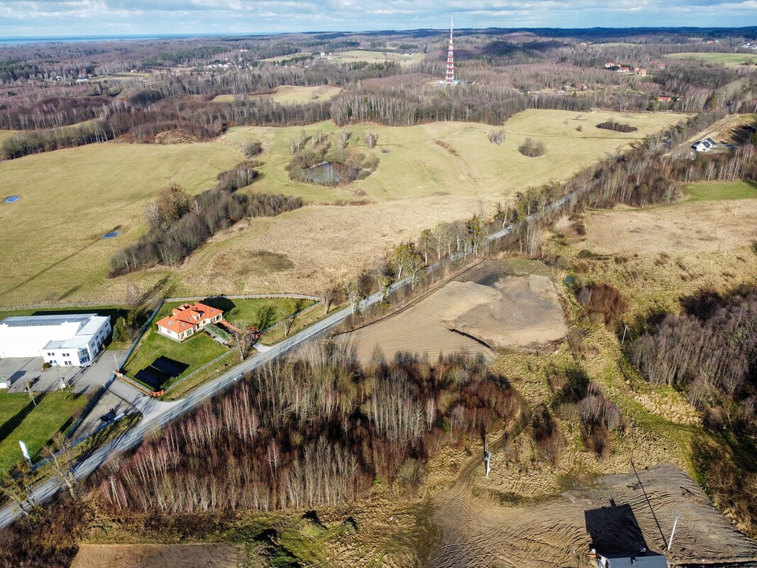 Elbląg NIERUCHOMOŚCI ANNA KRASZEWSKA Działki z warunkami zabudowy, urokliwie usytuowane na terenie
