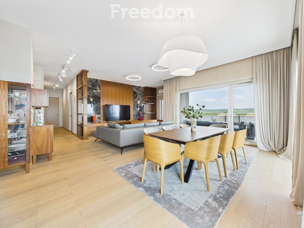 Elbląg FREEDOM NIERUCHOMOŚCIWynajmę mieszkanie - Elbląg, Królewiecka. Luksusowe mieszkanie na wynajem w