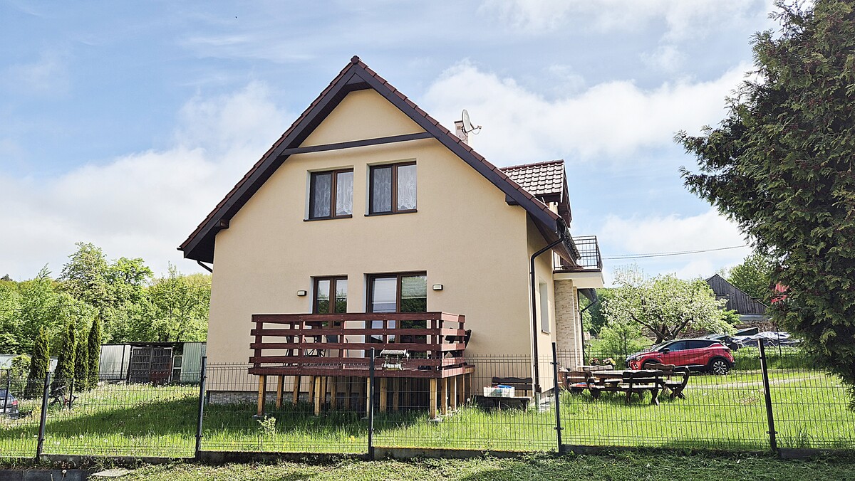 Elbląg Poszukujesz dużego domu dla swojej rodziny, który pomieści CAŁE WASZE SZCZĘŚCIE, a dzieci będą miały