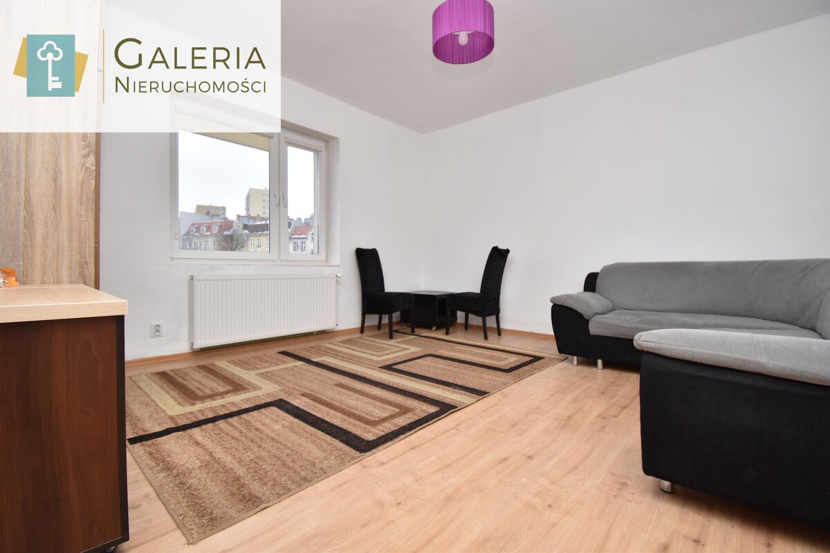 Elbląg GALERIA NIERUCHOMOŚCIZ pasji i miłości do nieruchomościNa sprzedaż: Przestronne dwa pokoje, blisko Parku