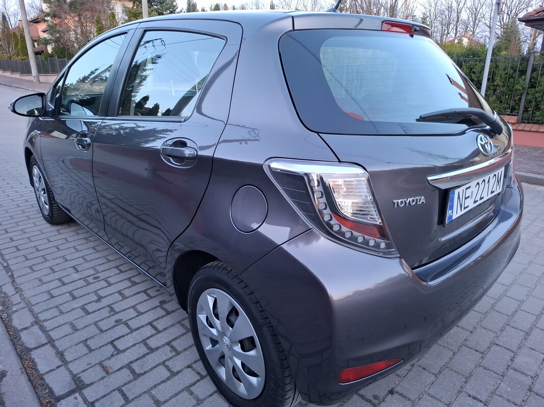 Elbląg TOYOTA YARIS HYBRID