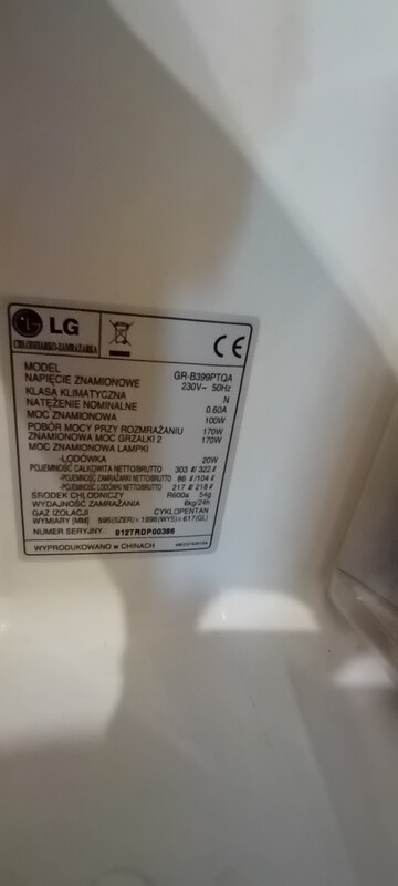 Elbląg Sprzedam lodówkę widoczna na zdjęciu wdzystkievdanevtechniczne i wymiary znajdują sie na zdjęciu. Lodówka