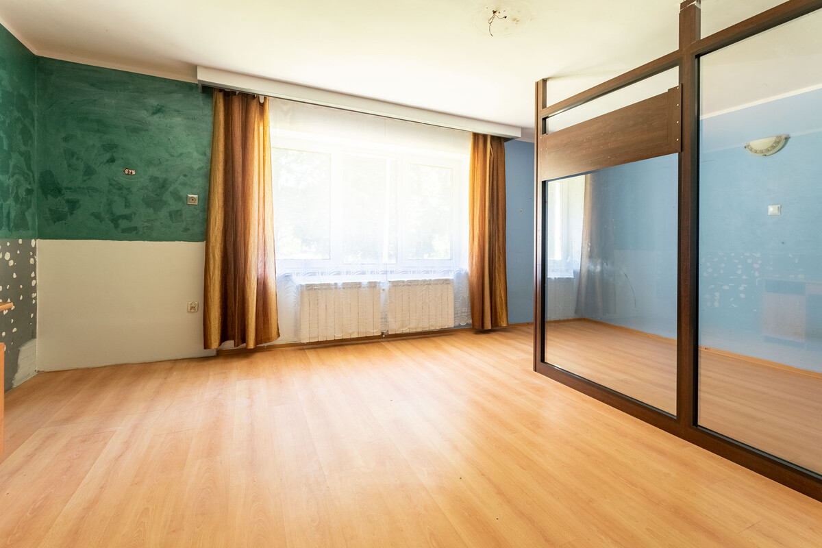 Elbląg WGN Nieruchomości oddział Elbląg prezentuje mieszkanie przy ul. Fałata przy parku Kajki, położone na parterze,