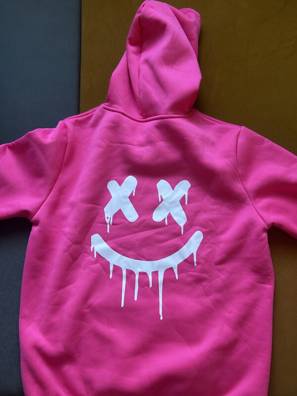 Elbląg Sprzedam nową różową bluzę w rozmiarze XL w stylu drip
płatność: gotówka lub przelew na telefon, ale najlepiej