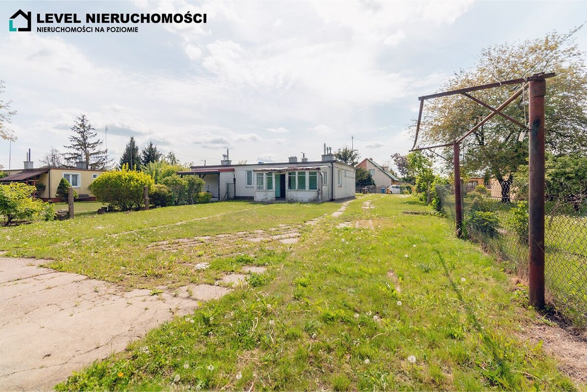 Elbląg LEVEL NIERUCHOMOŚCIPół domu w Starym Polu 48m2 plus działka 949m2 ul. Marynarki Wojennej, Stare