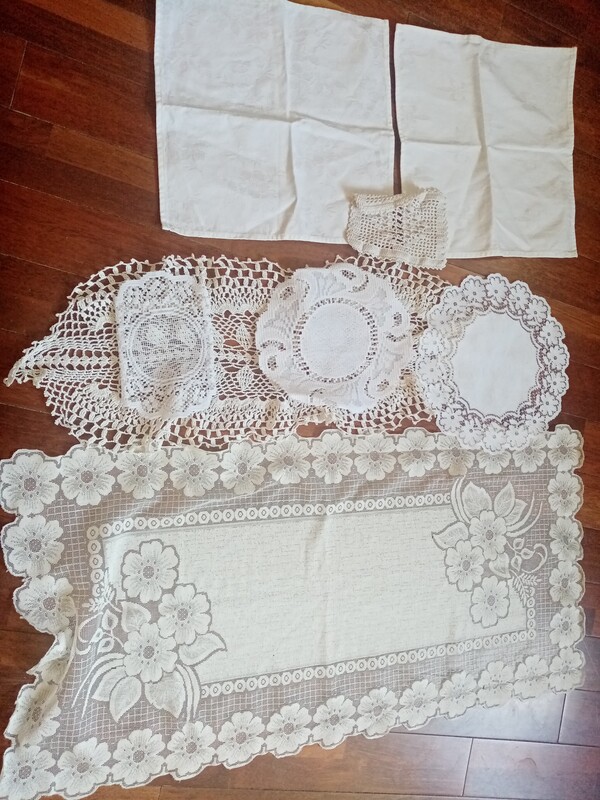 Elbląg Sprzedam piżamy i koszule nocne.
Stan dobry i bardzo dobry.
Jest również szlafrok.
Na szczupłą osobę.
Na