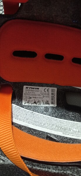 Elbląg SPRZEDAM
DWA KASKI NA ŁYŻWY, ROWER, HULAJNOGĘ, ROLKI.
STAN BARDZO DOBRY.
CENA 30 ZŁ ZA SZTUKĘ.