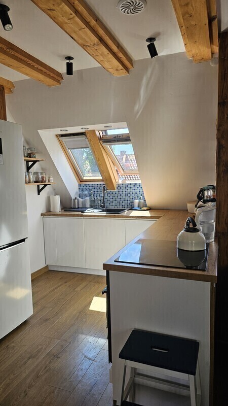 Elbląg 🌇 Sprzedam mieszkanie dwupoziomowe 4 pokojowe: 3 sypialnie plus salon z aneksem kuchennym mieszczące