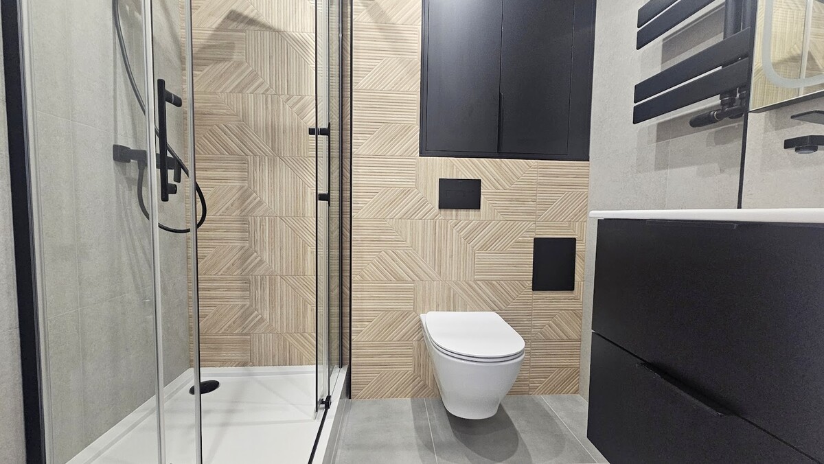 Elbląg KWADRAT NIERUCHOMOŚCI 3 pokojowepo generalnym remonciebalkon1 piętrokilka minut do Starówki