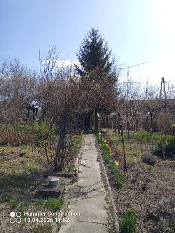 Elbląg Działka ROD 5500 m2 z altaną murowaną 
Na działce : 
-pawilon na płycie betonowej 
-toaleta zewnętrzna 
-