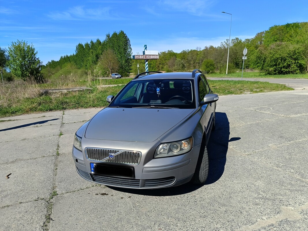 Elbląg Volvo V50,1.6 diesel. 2007r. 263 tys przebiegu. Wymieniony alternator, akumulator jeszcze na gwarancji. Opłaty