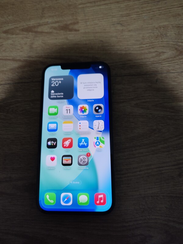 Elbląg Sprzedam iPhona 12 pro max 64 GB. Kondycja baterii to 85 procent. Telefon od nowości noszony w etui nigdy nie