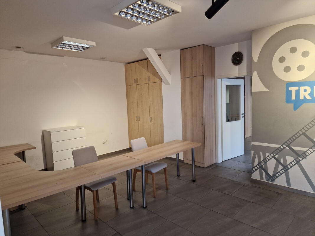 Elbląg Na Sprzedaż/Wynajem: Lokal 127m² w Centrum Elbląga. Idealny pod Gabinet, Kancelarię lub Sklep! Pełna