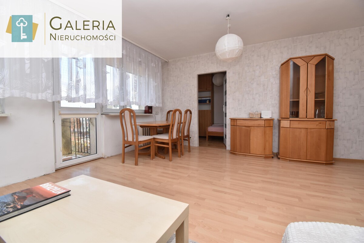 Elbląg GALERIA NIERUCHOMOŚCIZ pasji i miłości do nieruchomościNa sprzedaż: Trzypokojowe mieszkanie na ostatnim piętrze