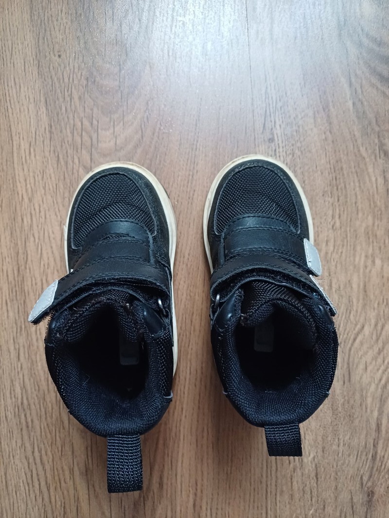 Elbląg Sprzedam buty, kozaczki, wodoodporne H& M, rozmiar 21,wkładka ok.12.5 cm, stan idealny