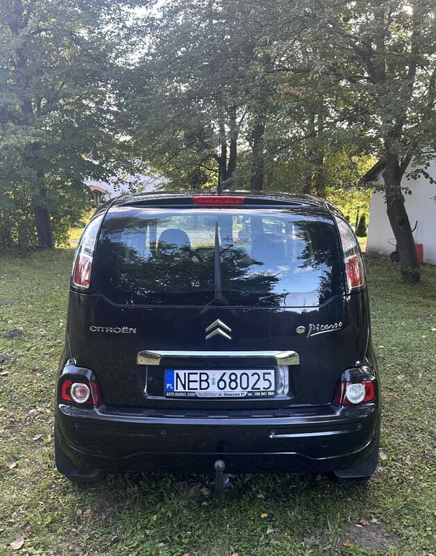 Elbląg SPRZEDAM 7500 PLN
Na sprzedaż Citroën C3 Picasso z 2009 roku, wyposażony w oszczędny silnik diesla.