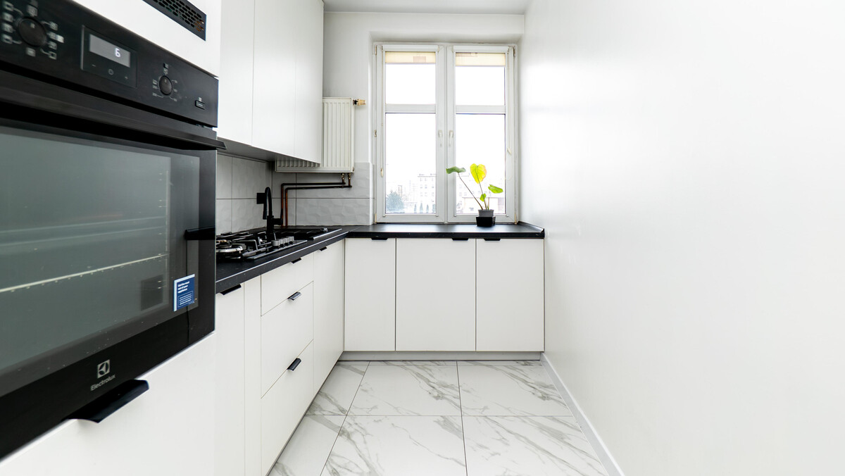 Elbląg &nbsp; TO MY SPRZEDAJEMYNIERUCHOMOŚCI W TYM MIEŚCIEBIURO NIERUCHOMOŚCIAMERICAN HOMEFOR SALE -&nbsp; 3 POKOJE -