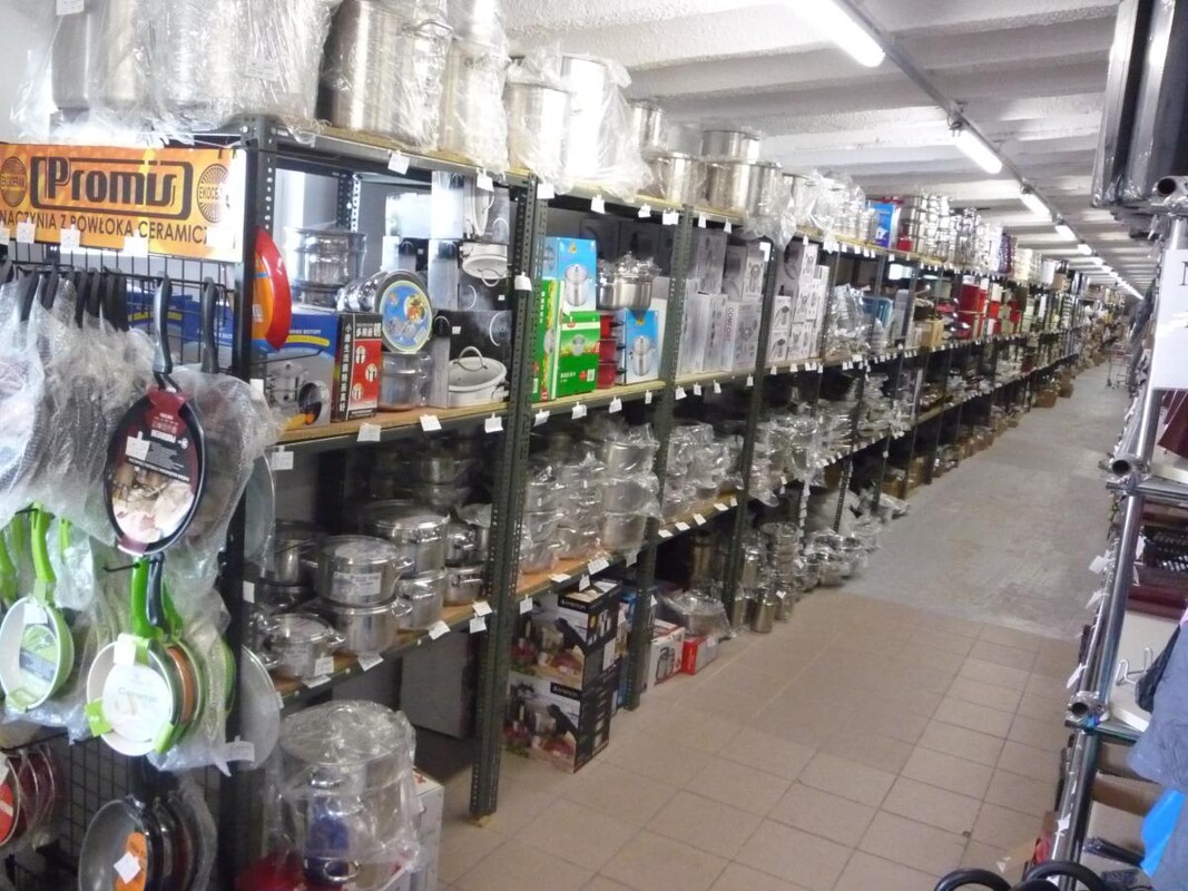 Elbląg Oferujemy na sprzedaż wolnostojący budynek (lub cały biznes) magazynowy o powierzchni 1010 m²,